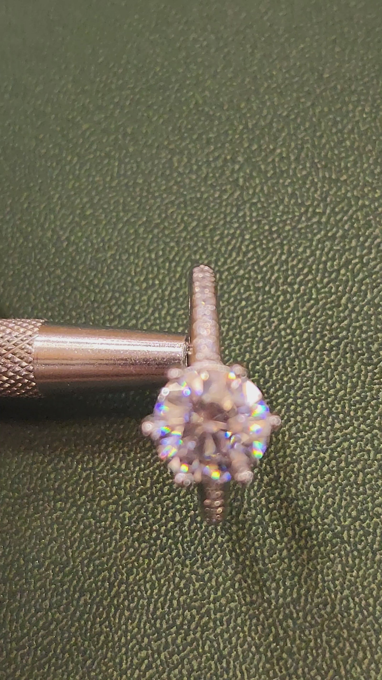 2ct Moissanite Ring — 925 Silver