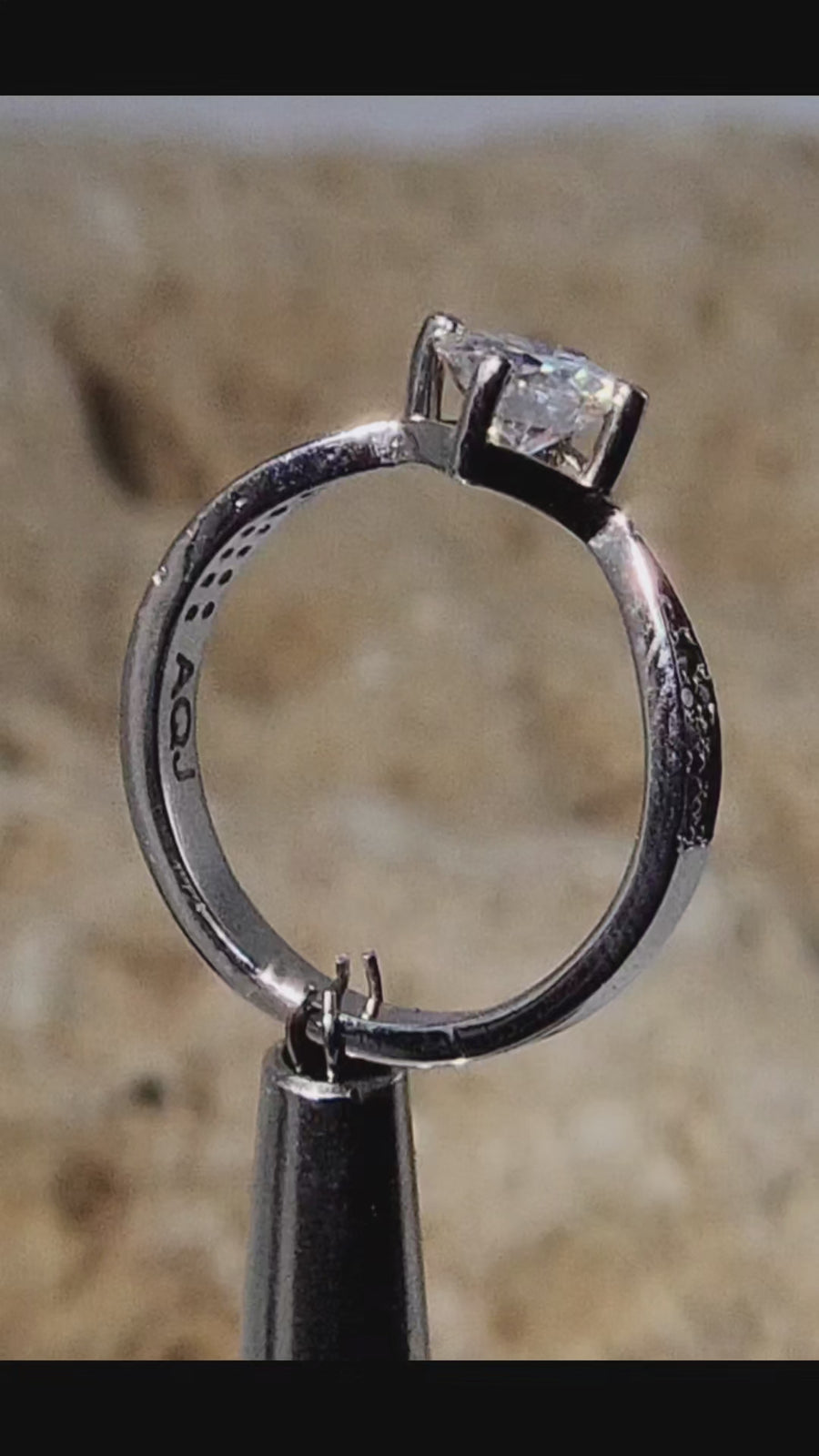 1ct Moissanite Ring — 925 Silver, 2.38g