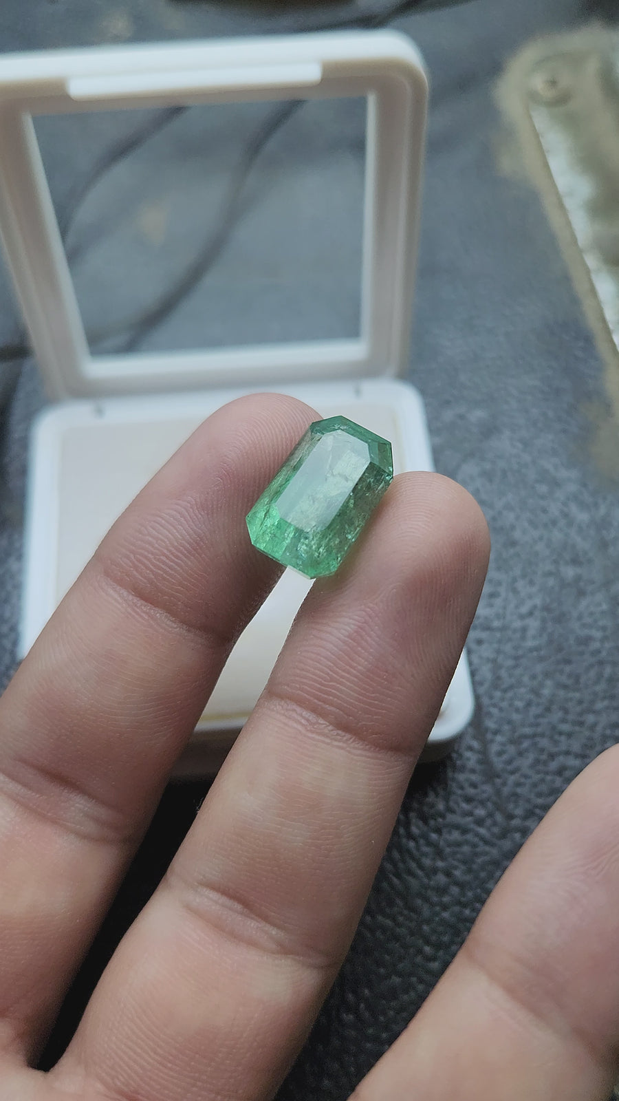 14.40ct Chitral Emerald