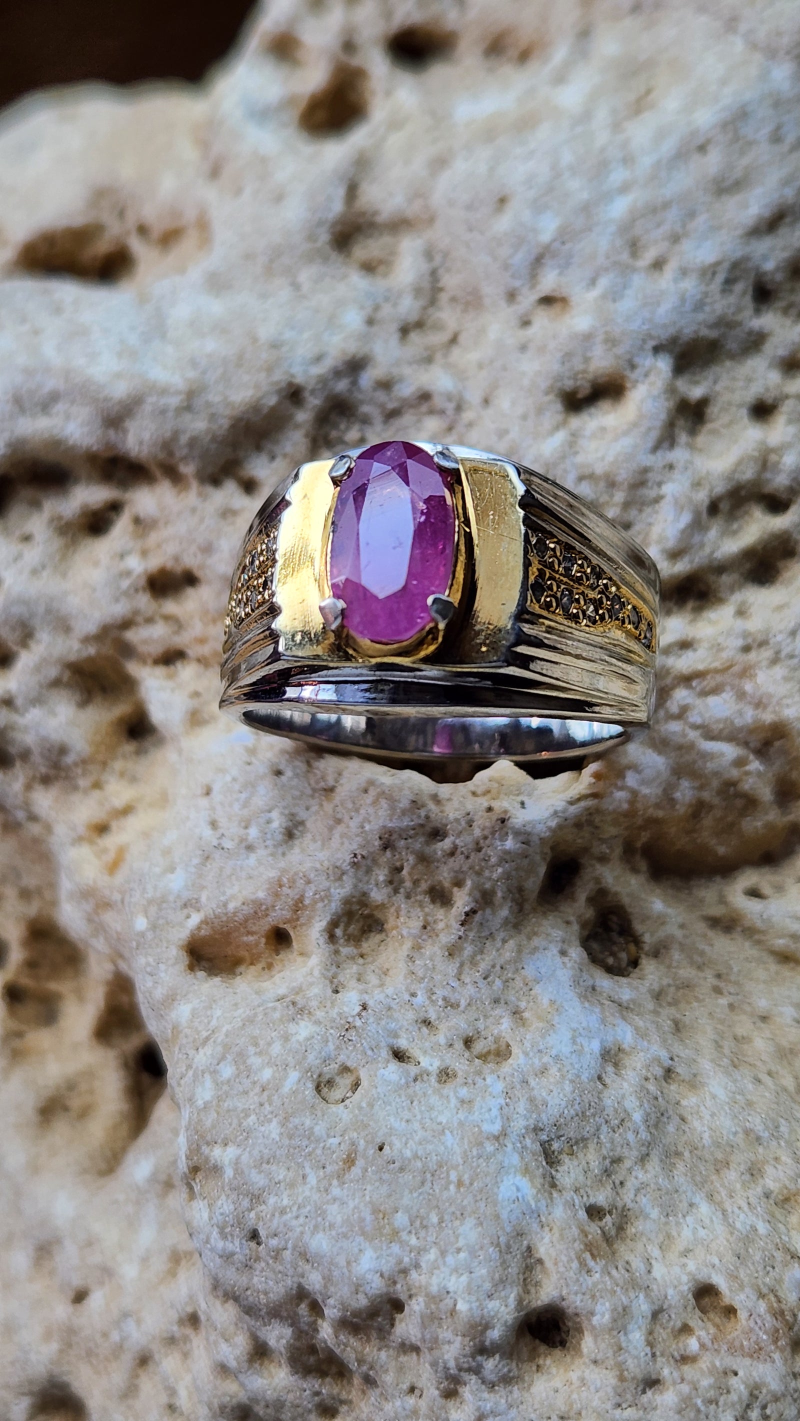 925 Sterling Silver Ring with Natural Pink Sapphire